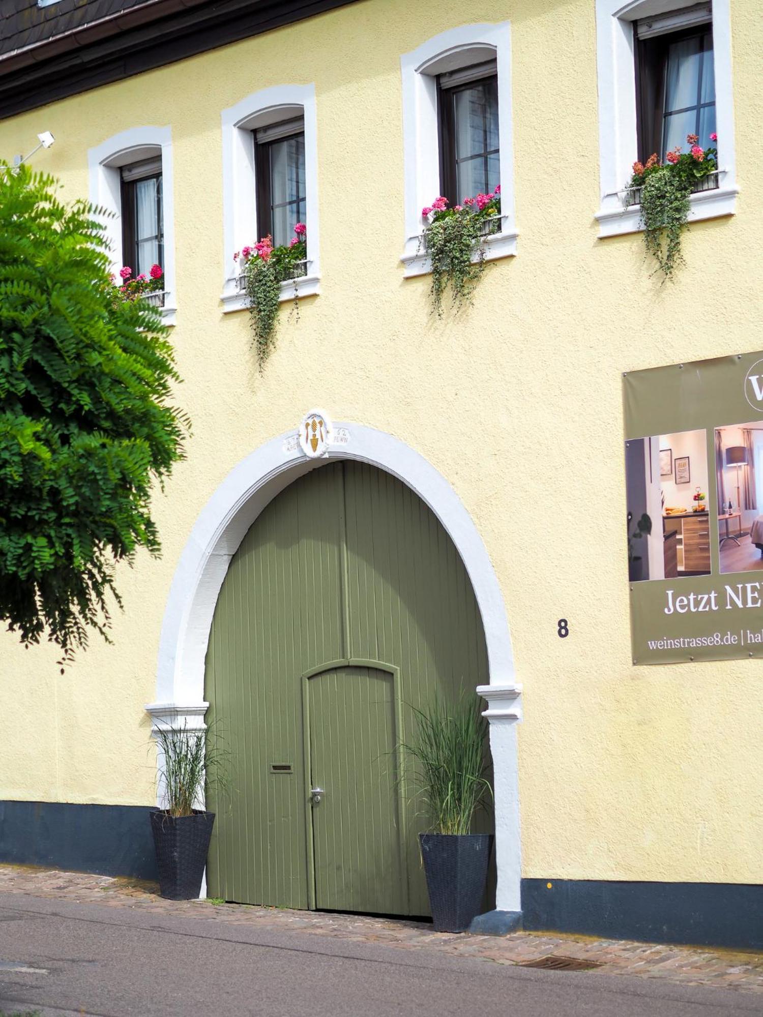 Weinstrasse No 8 "Einfach-Gut-Uebernachten" Leinsweiler Exteriör bild