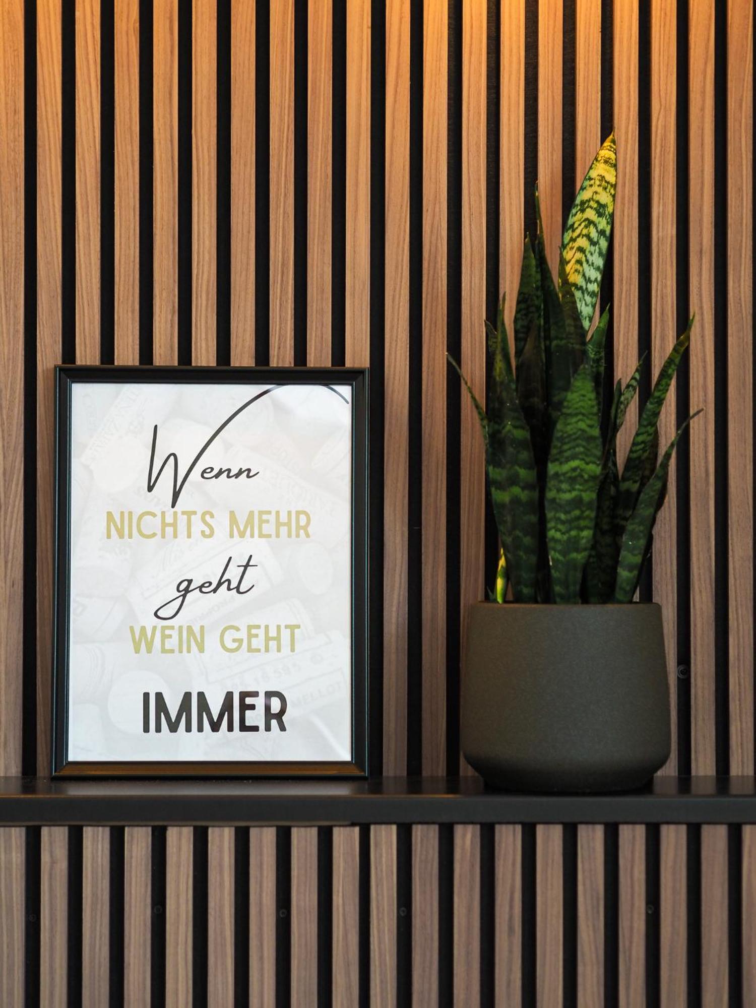 Weinstrasse No 8 "Einfach-Gut-Uebernachten" Leinsweiler Exteriör bild